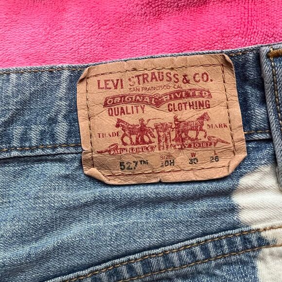 Levi Strauss Denim Shorts Jeans Bleached Distressed Cut Off Levi’s - Picture 3 of 3